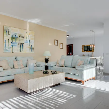 Casa Sevilla Finca Sanjuan *